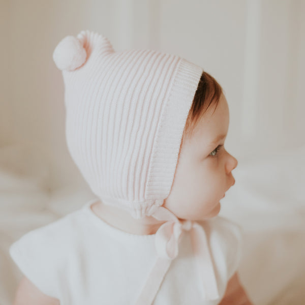 Rib Knit Bonnet w/ Pompom- Pink