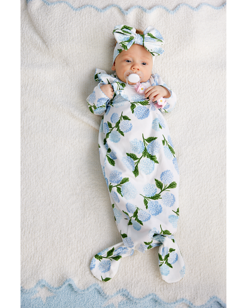 Blue Trim Scallop Chenille Blanket