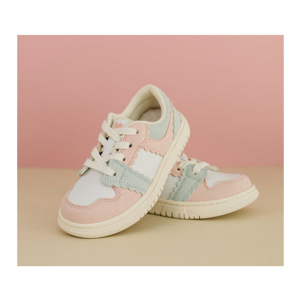 Erica Sweetheart Sneaker