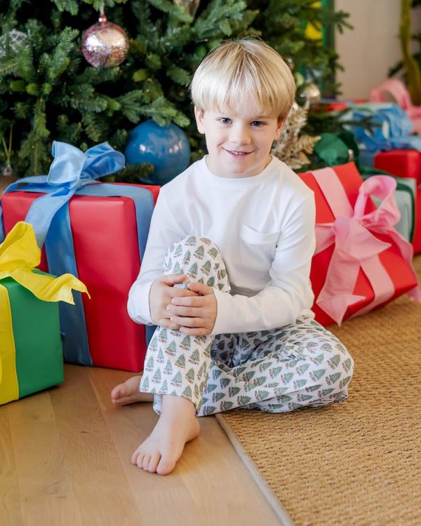 Beckett Hangout Pant- Under the Christmas Tree