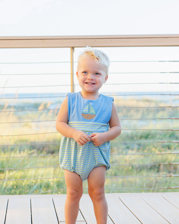 Sailin' Away Benjamin Bubble