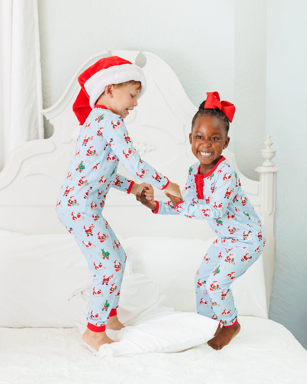 Here Comes Santa Claus Noelle LS Set