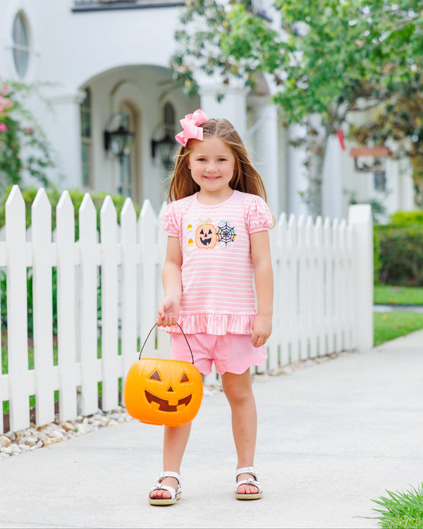 Boo! Ruffle Top