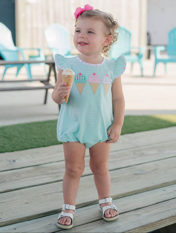 Triple Scoop Flutter Bubble