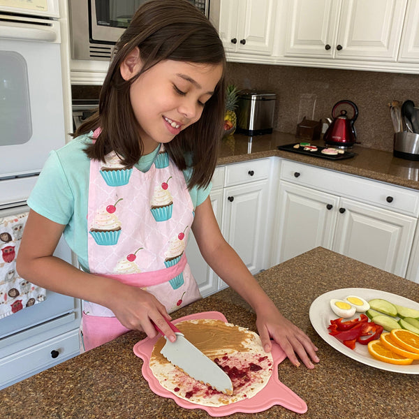Rainbows & Unicorns Cutting Board & Knife Set