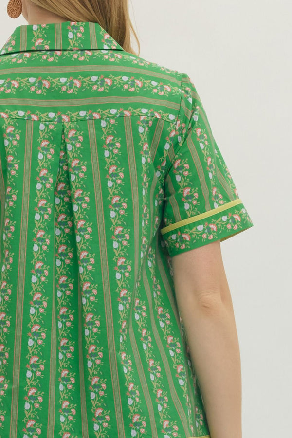 Botanical Stripe Print Dress- Green Adult Medium Botanical Stripe Print Dress- Green Adult Medium