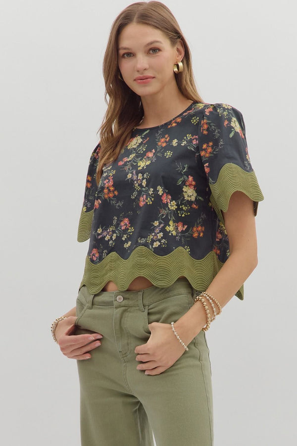 Floral Print Pullover Top- Black