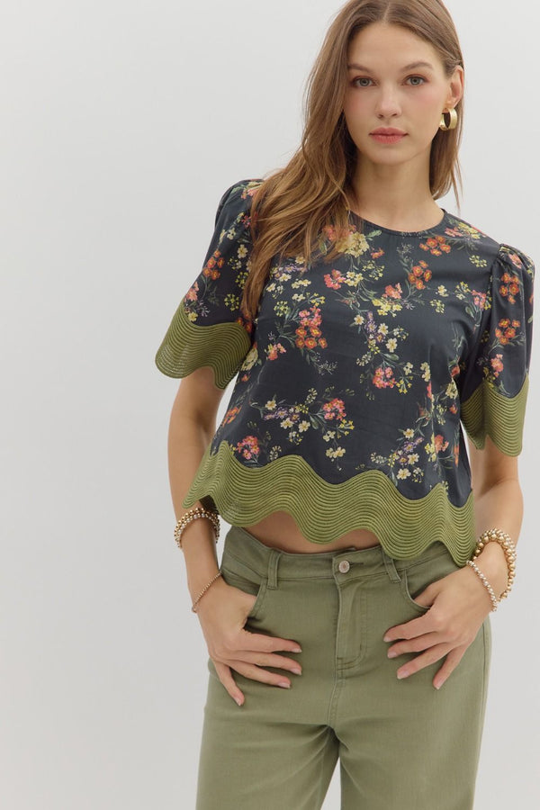 Floral Print Pullover Top- Black