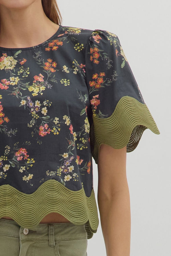 Floral Print Pullover Top- Black