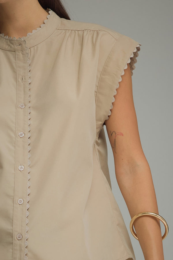 Solid Scallop Top- Sand