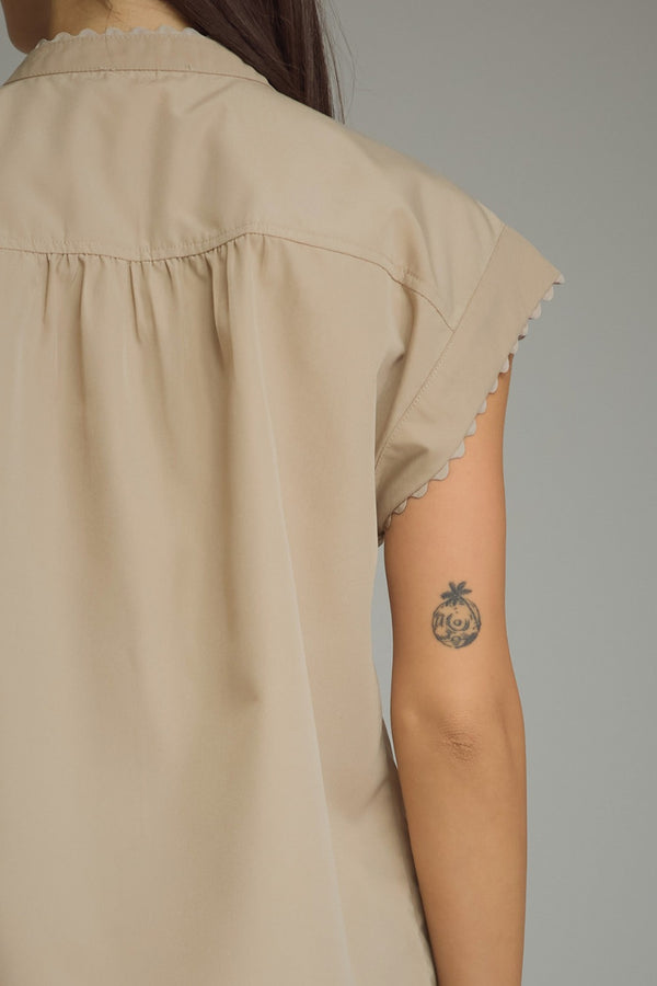 Solid Scallop Top- Sand